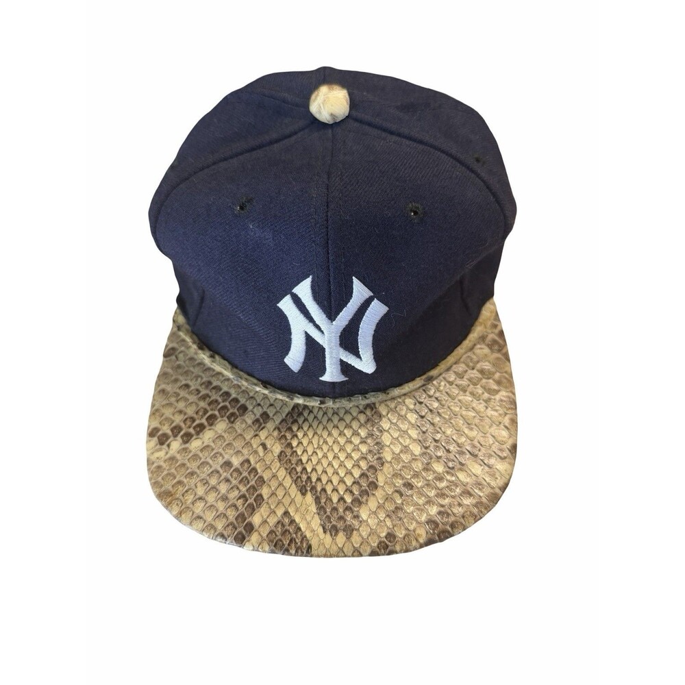 Vintage New York Yankees Hat Cap White Blue Snakeskin Brim Starter 100% Wool